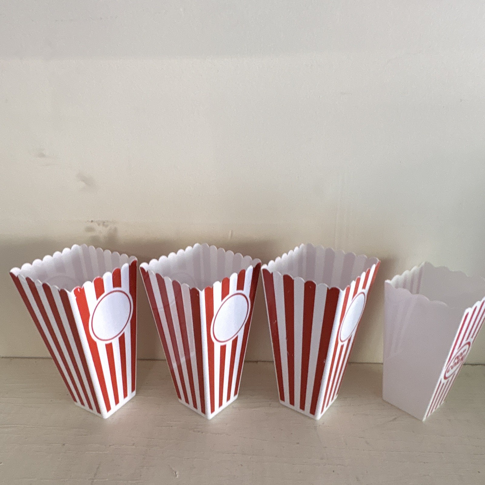 Set of 4 Red/White Striped Plastic Reusable Popcorn Tubs 8x7x4.5in