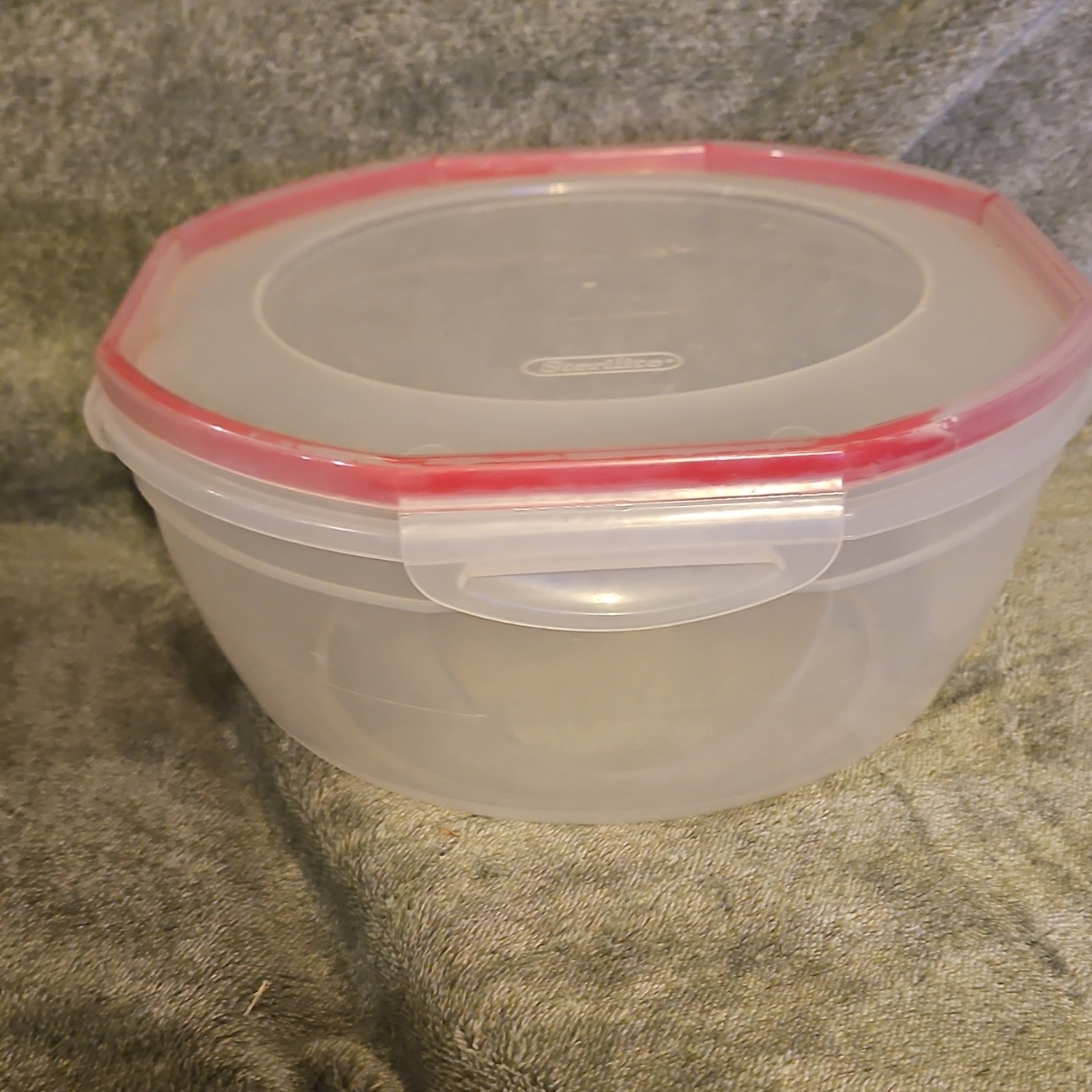 Sterilite 5pc Food Storage Container Set, Clear & Red, Snap Lid