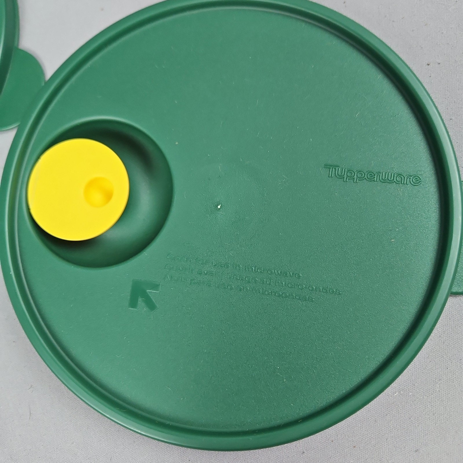 Tupperware Crystalwave Microwave Set Bowls 4.25/6.25/8.5 Cup Colander/Steamer