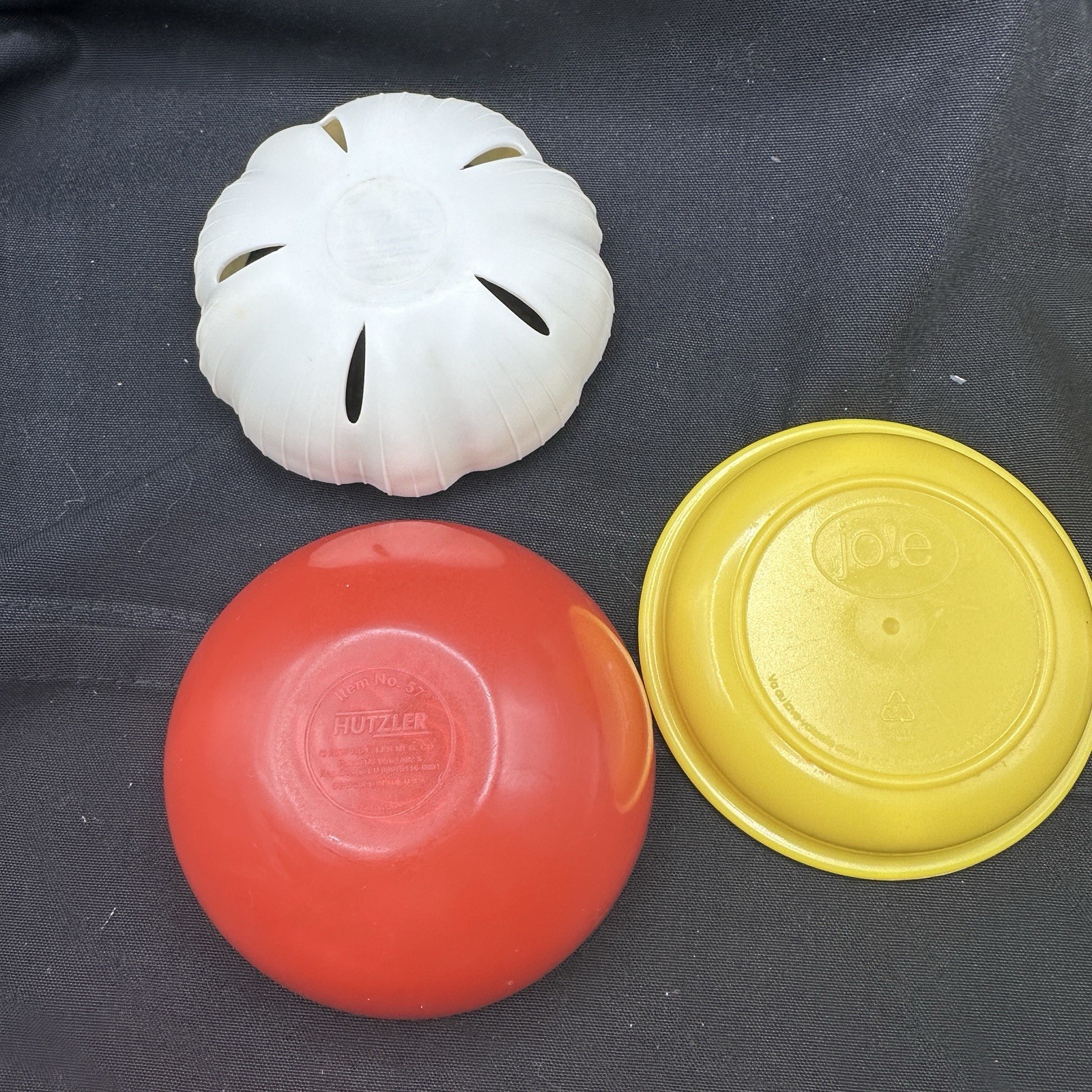 Joie Hutzler Food Veggie Savers Keepers Storage Containers Tomato Garlic Lemon