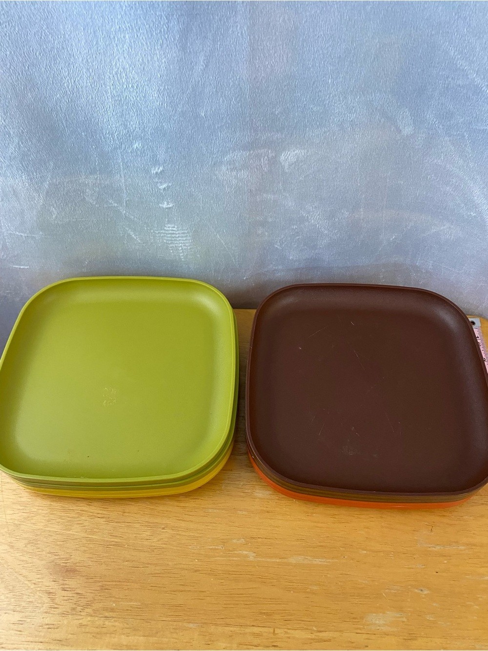 Vintage 1980s Tupperware 1534-15 Square 8″ Lunch Snack Plates Set of 8