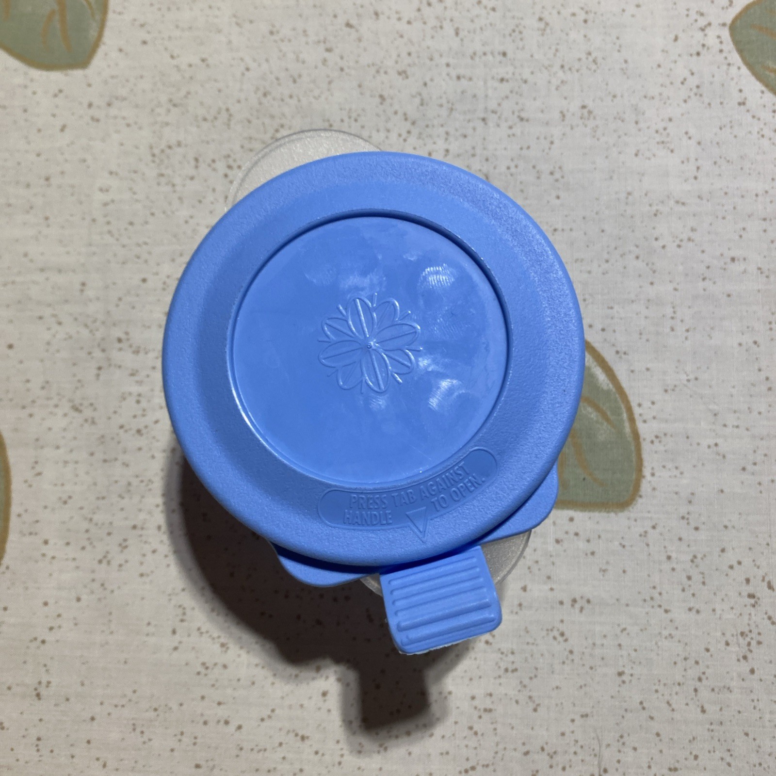 Vintage Anchor Hocking 1/2 Cup Plastic Food & Craft Storage Blue Circle