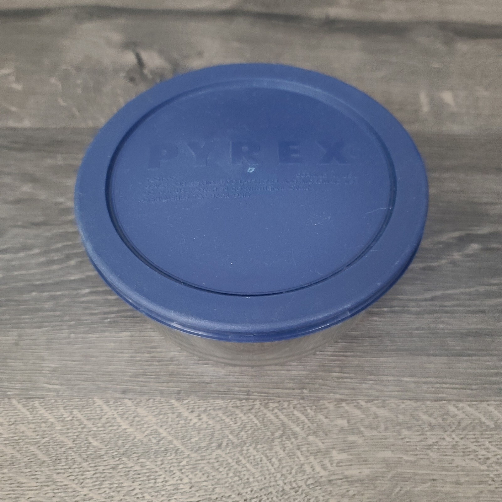 Pyrex 7201 1-Qt and 7200 2-Cups Glass Food Storage Bowls Bundle with Blue Lids