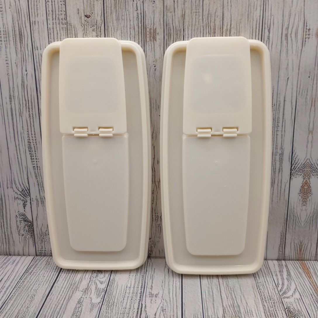 Rubbermaid Servin Saver 0089 #3 Cereal Keeper Almond Flip Top Lid Vtg Lot of 2