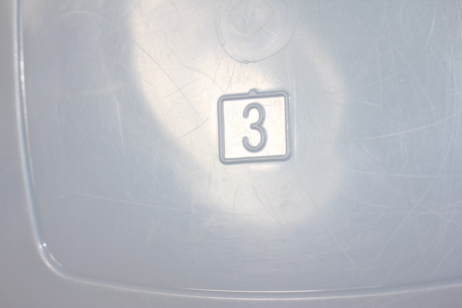 Rubbermaid 8.5″ Servin Saver Square #3 BLUE Replacement Snap Lid Seal 0013 GUC