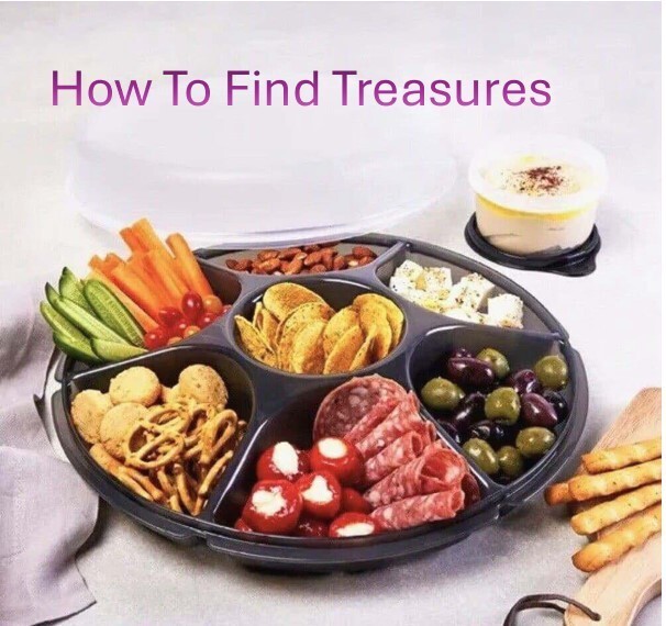 ) BRAND NEW TUPPERWARE SERVING CENTRE DIVIDED DISH WITH LID AND DIP HOLDER