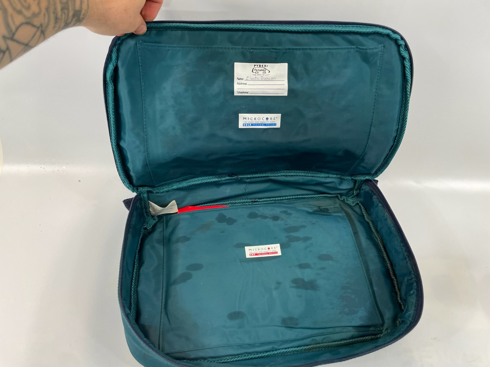 Vintage Pyrex 233-S 13 X 9 X 2 To-Go Casserole Dish w/ Lid Thermal Carry Bag