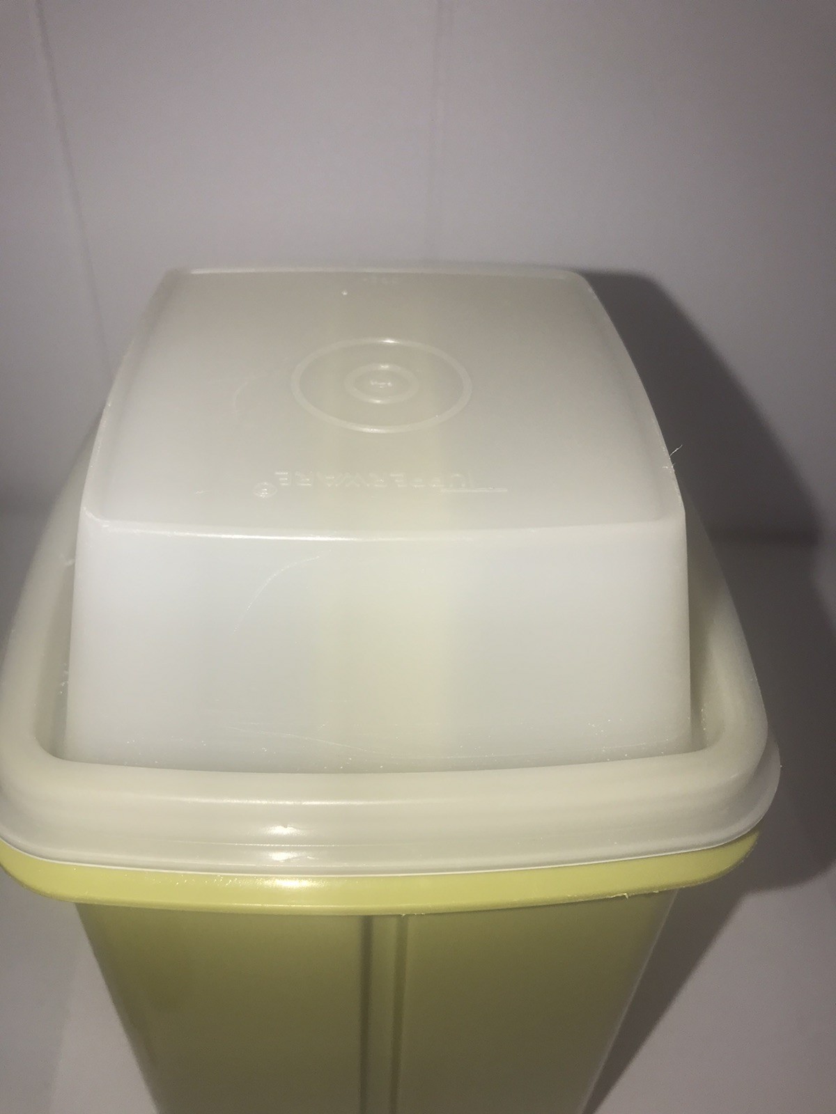 Vintage Tupperware Avocado Green 3 Piece Pickle Keeper w/ Strainer & Lid 1330-12