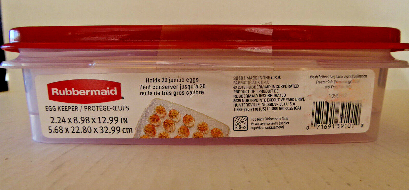 Brand New Rubbermaid Egg Keeper Tray Storage Container Holds 20 Jumbo Eggs