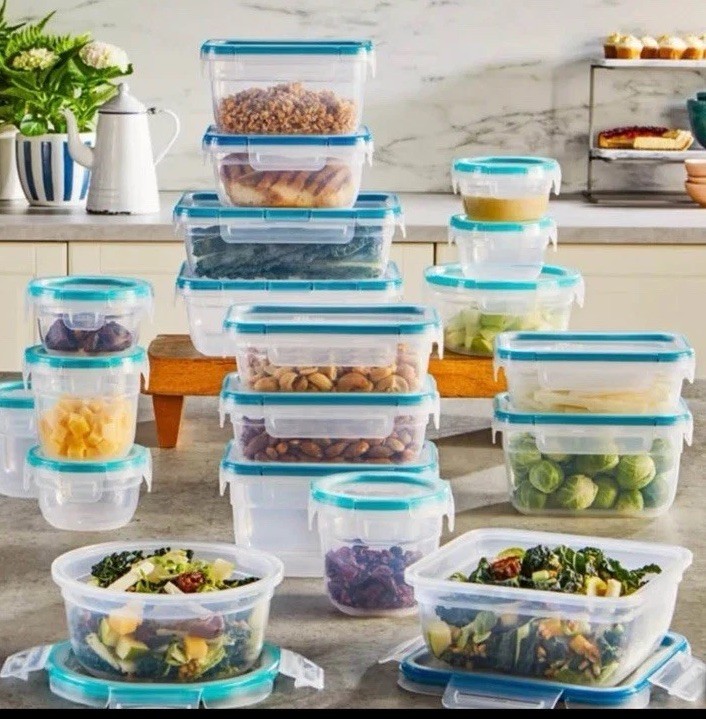 Snapware 38-Piece Plastic Food Storage Set BPA-Free Airtight Leakproof Lids