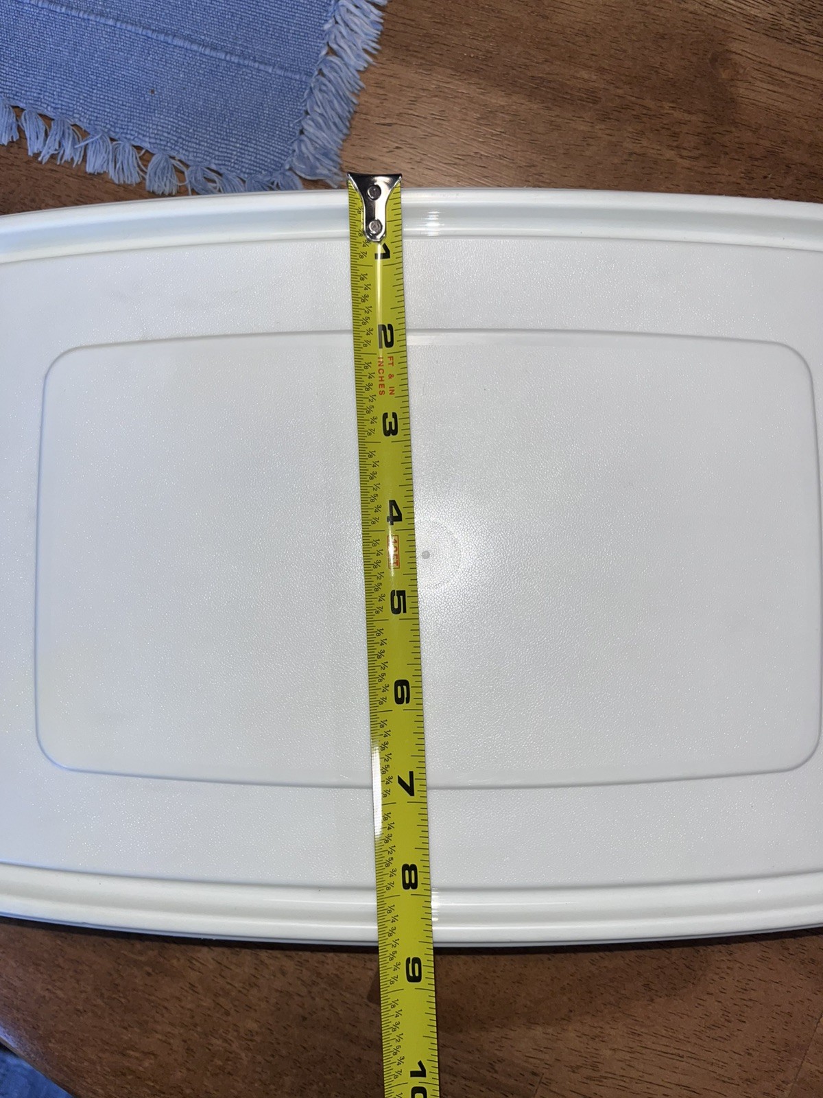 Rubbermaid Servin’ Saver Container #0070 #7 White Lid Deviled Egg Keeper USA