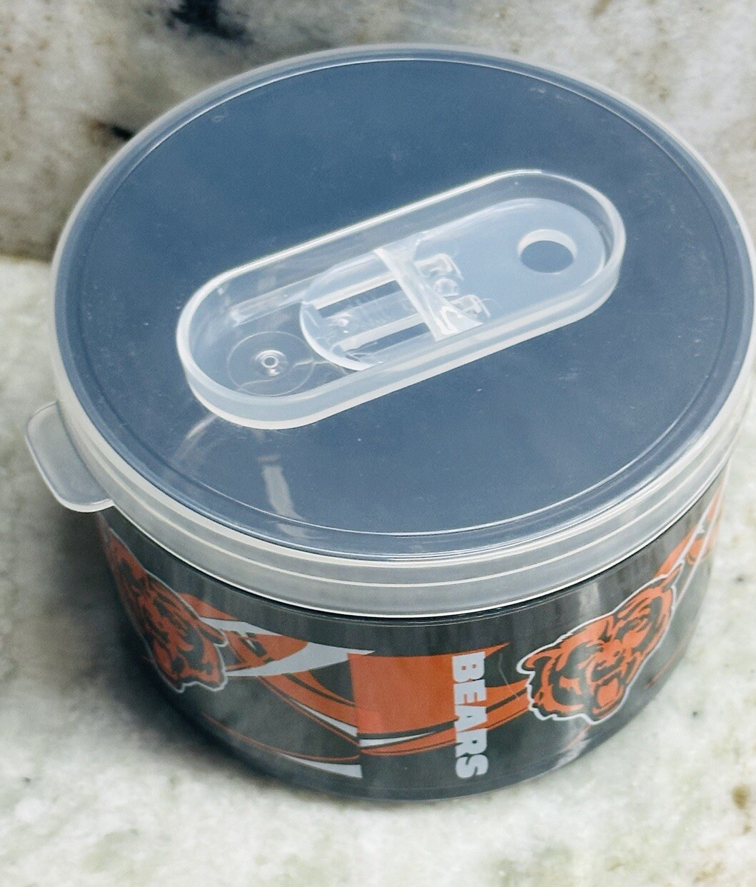 NFL Chicago Bears Plastic Dip Snack Container W/Lid 11.5oz/340ml Licensed Item