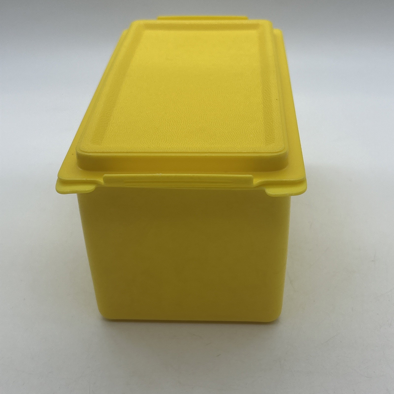 Tupperware Retro Butter Dish Yellow Australia Snap Lid Vintage