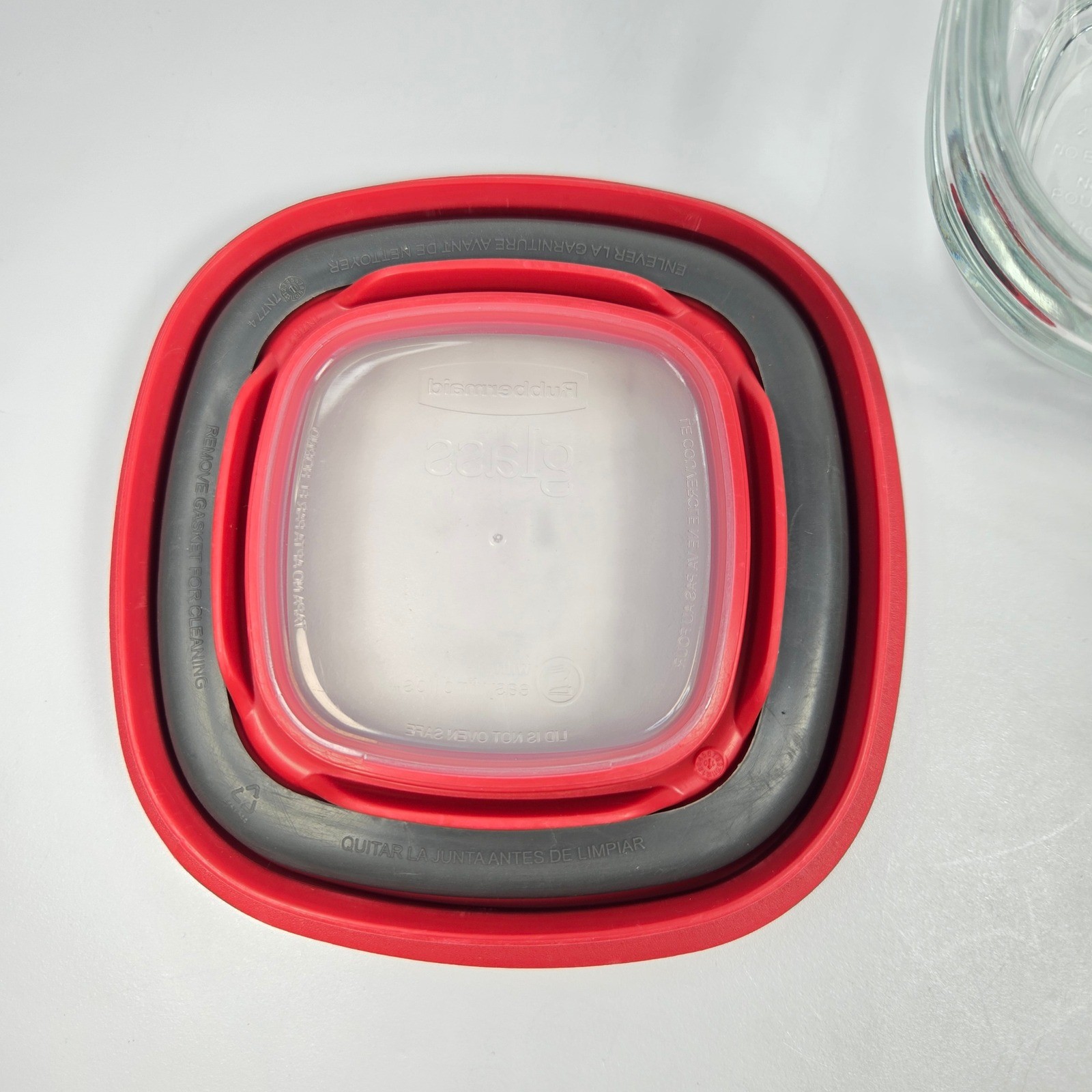 Rubbermaid Easy Find Lids Glass Food Storage Red 8 pc 1 cup, 1.5 cup, 2.5 cup