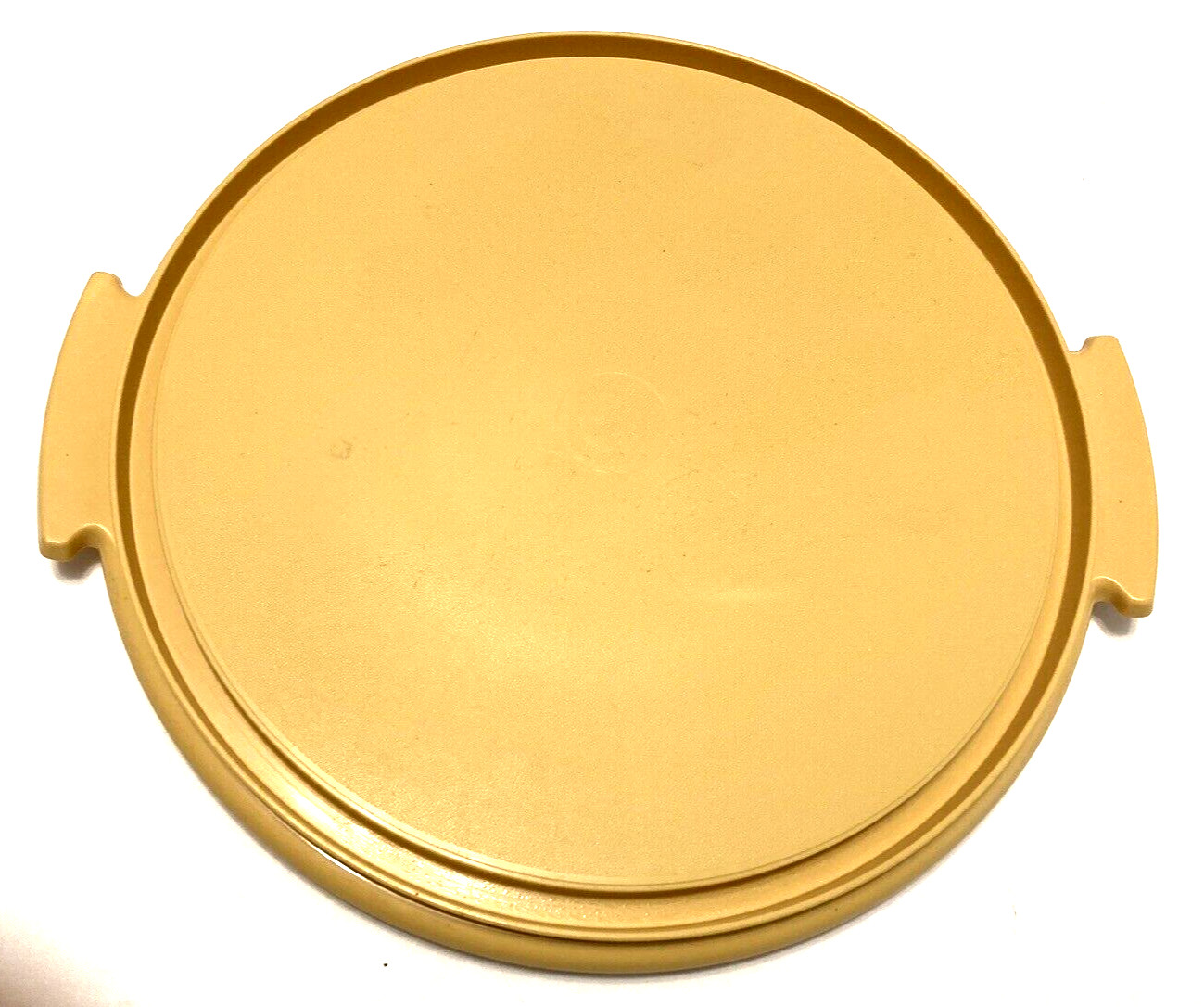 Tupperware 10.5″ W x 6.5″ H Round Cake Carrier Holder Yellow #684-3 – VINTAGE