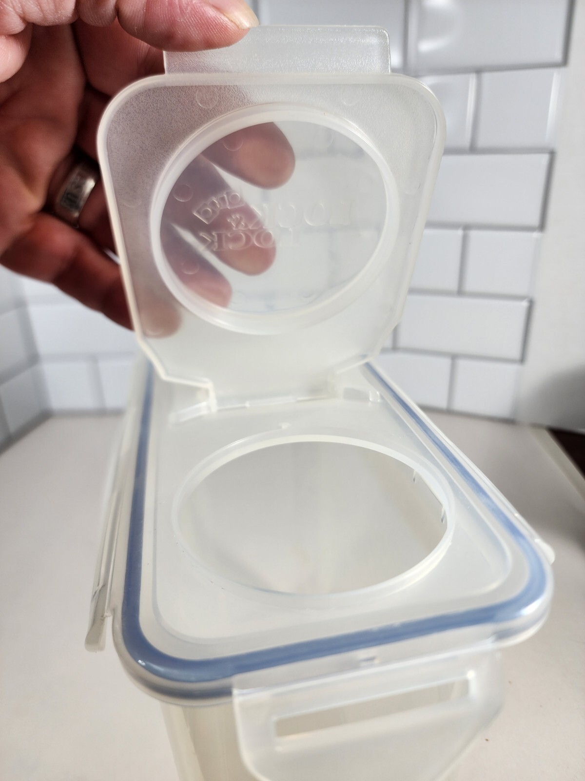 Lock & Lock Food Storage Container Dispenser Pantry Kitchen 3.9L 4.1Qt 132oz