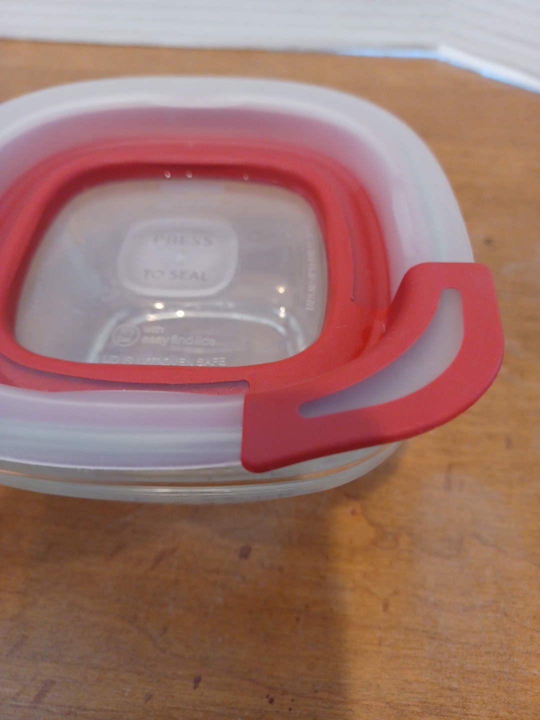Rubbermaid Glass Storage Container 1 Cup Red Lid 7N68 Discontinued Easy Find Lid