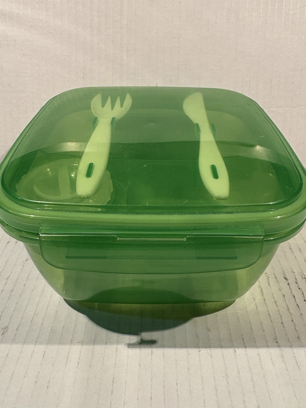 Salad to Go Food Storage Container Green Fork Knife Multipe Compartments Lids
