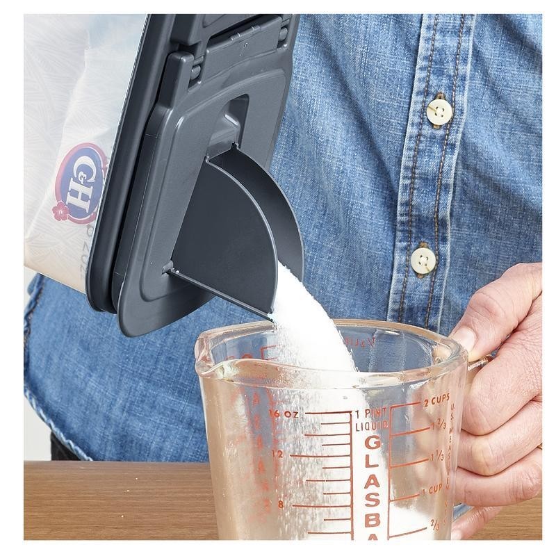 3.5QT Plastic Food Dispenser Airtight Storage Kitchen Container Clear Gray Lid
