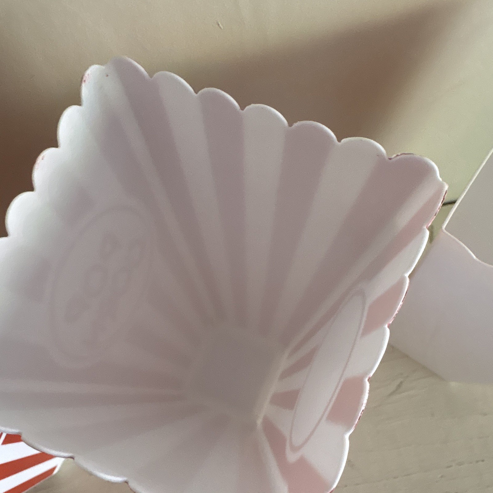 Set of 4 Red/White Striped Plastic Reusable Popcorn Tubs 8x7x4.5in