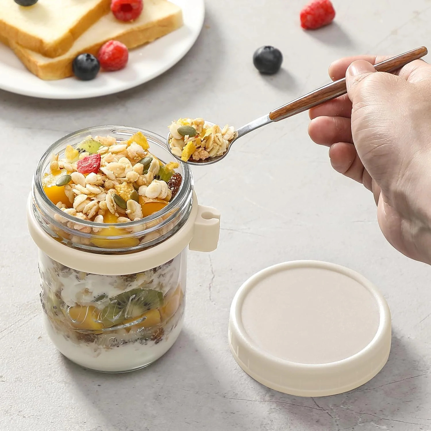 4 Pack Overnight Oats Containers with Lids and Spoons, 16 oz Glass Mason Jars wi