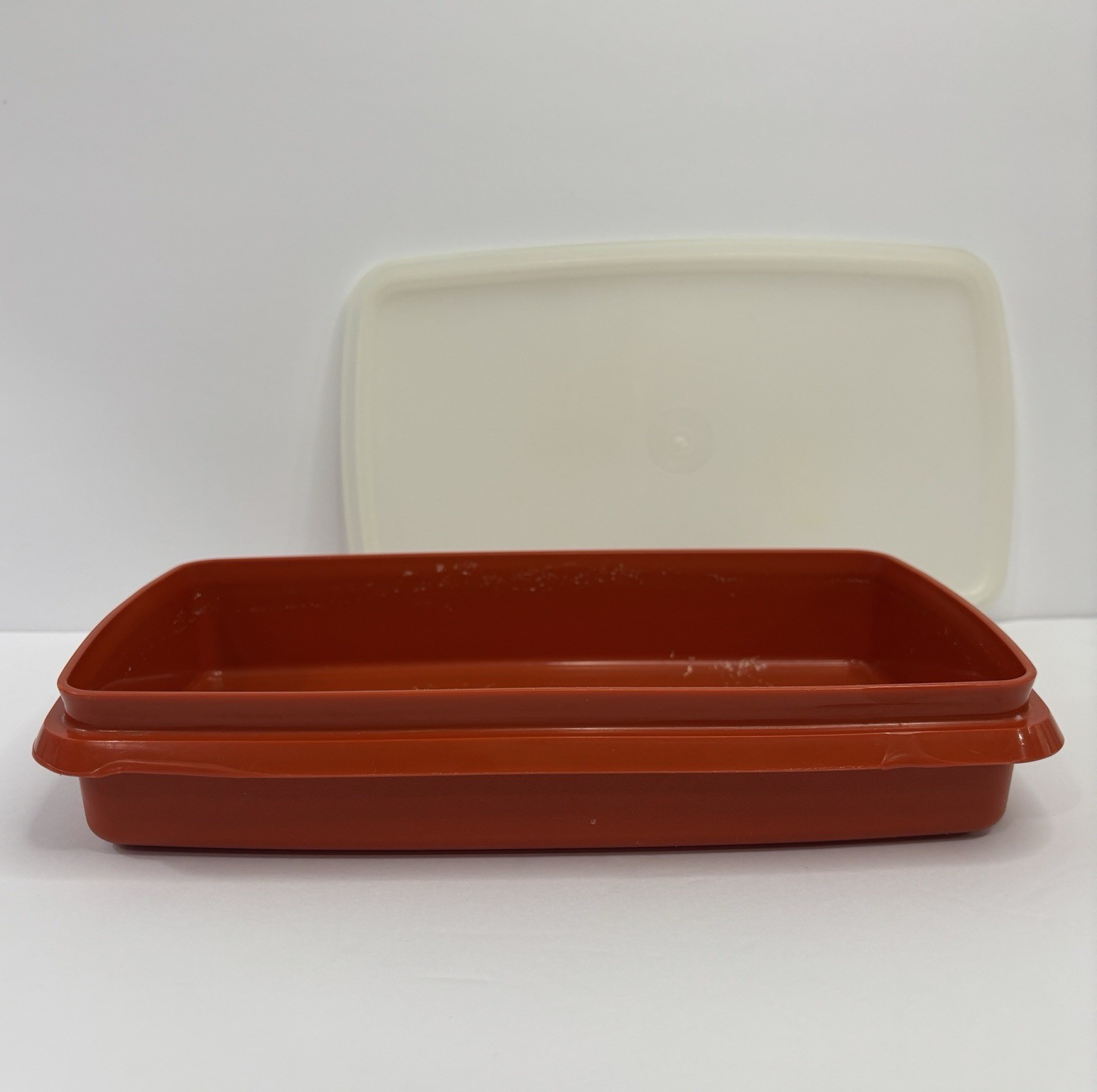 Tupperware 816 Deli Keeper Storage Container with Lid Paprika Orange
