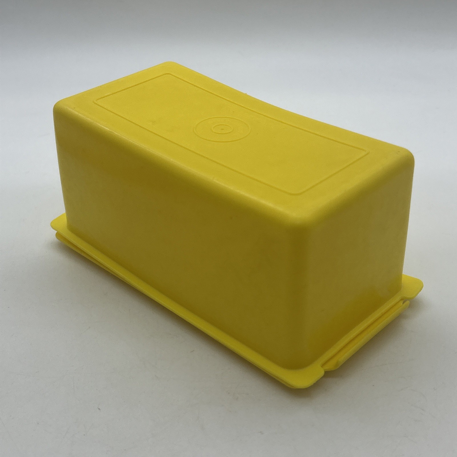 Tupperware Retro Butter Dish Yellow Australia Snap Lid Vintage