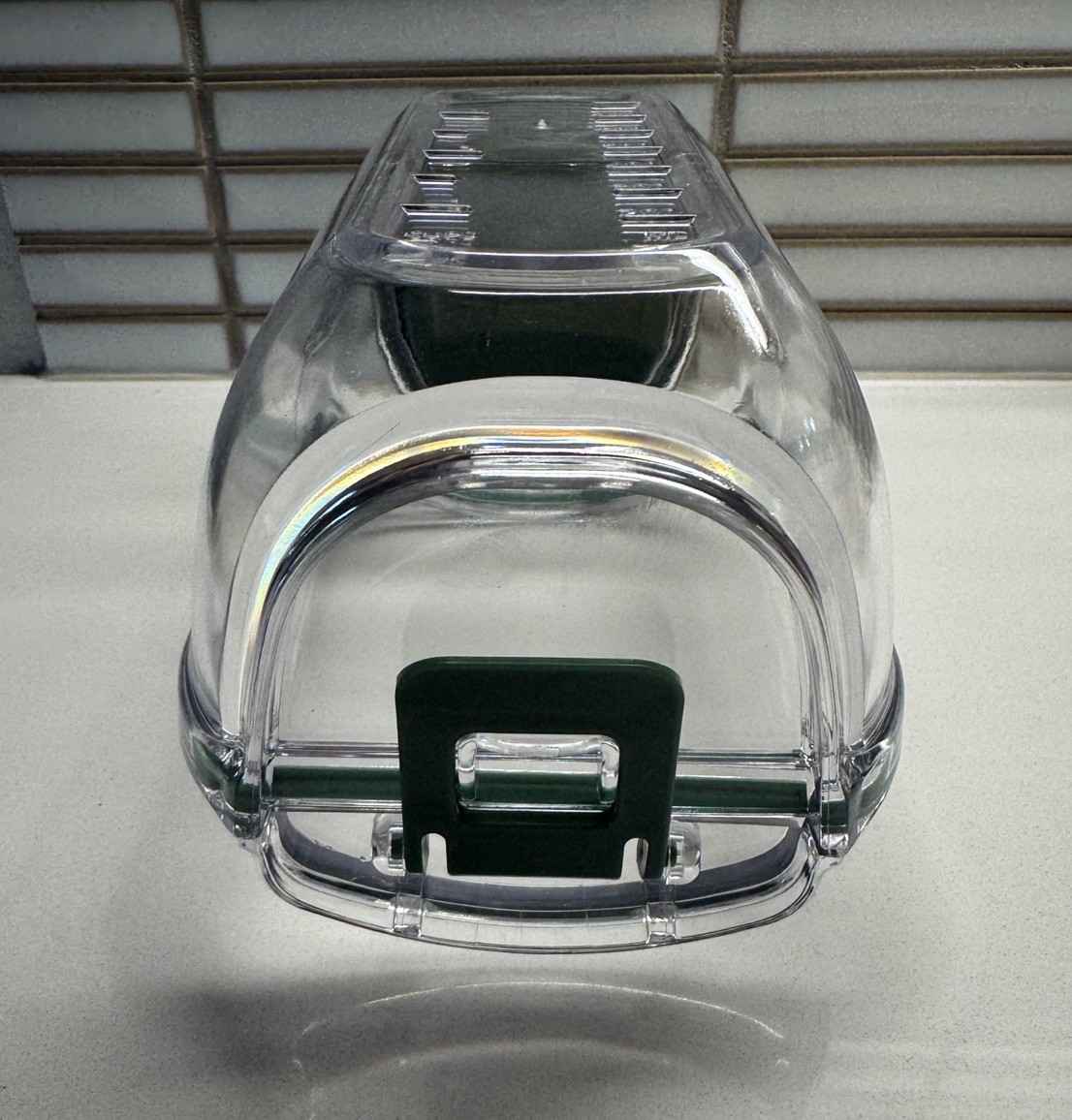 SALADkind Portable Salad Pod; BPA free; dressing compartment; Leakproof lid NIB