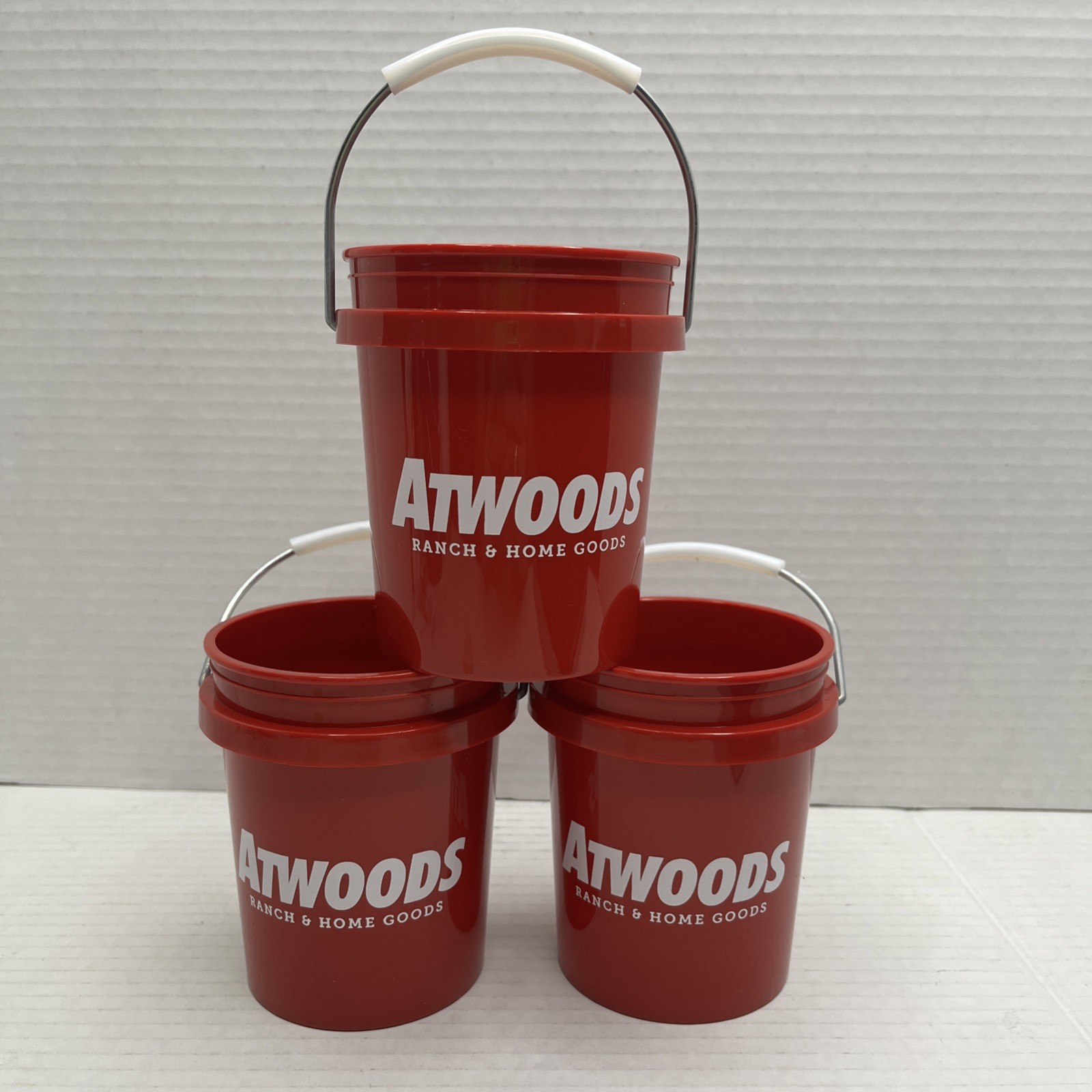 Pack of 3 – Atwoods Mini Bucket – Red w/ Metal Handle – No Lid