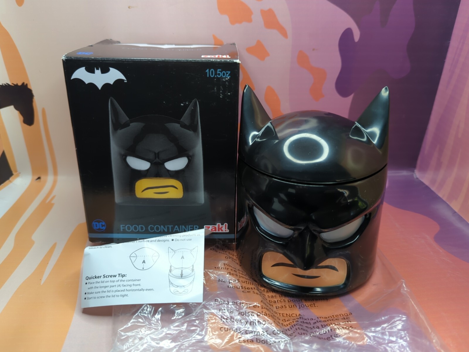 Zak! DC Comics Lunch Box Batman 10.5oz Food/Snack Container