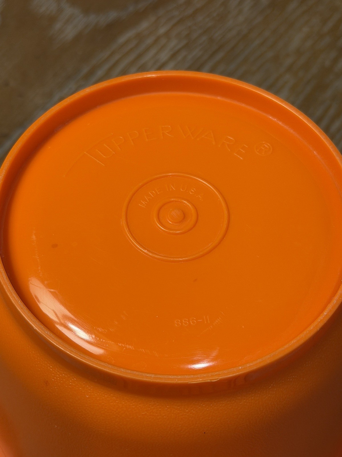 Vintage TUPPERWARE 20 oz SERVALIER Bowls #886 & Instant Seals #812 Set of (3)