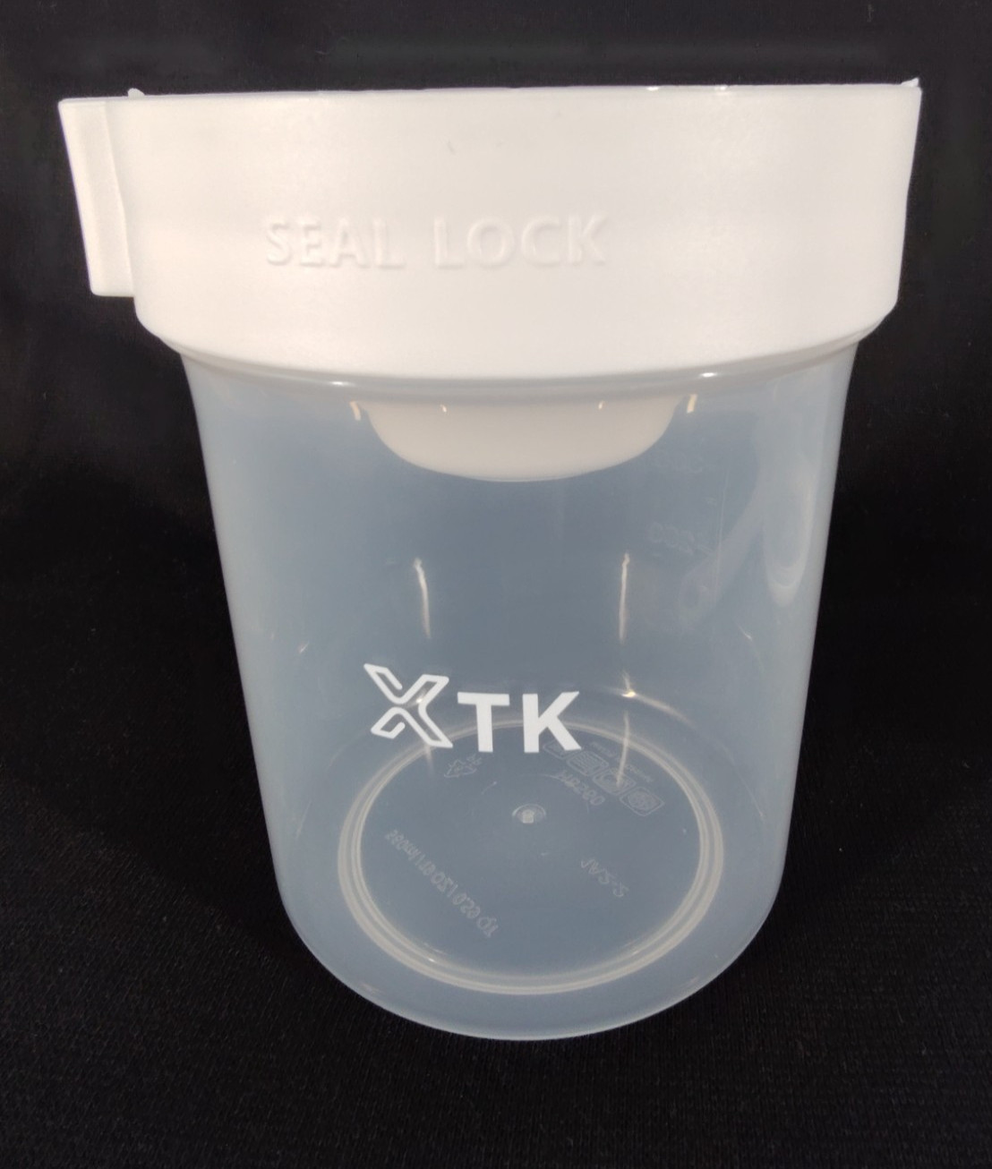 XTK Salad Oatmeal Breakfast 3 Compartments & Fork Container ST41