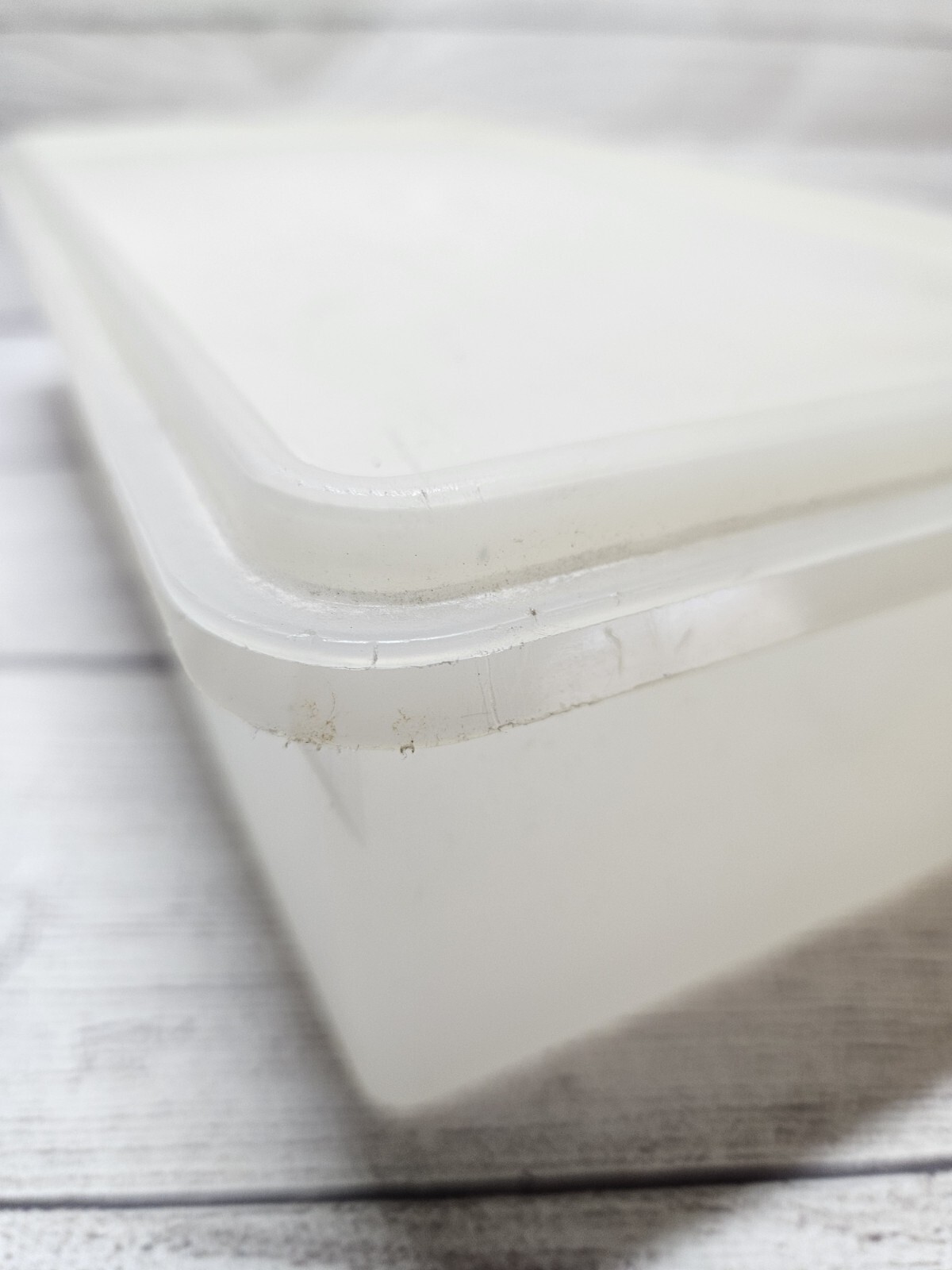 Vtg Tupperware Rectangle Produce Container COMPLETE #677 w/ Lid 678 & Grid