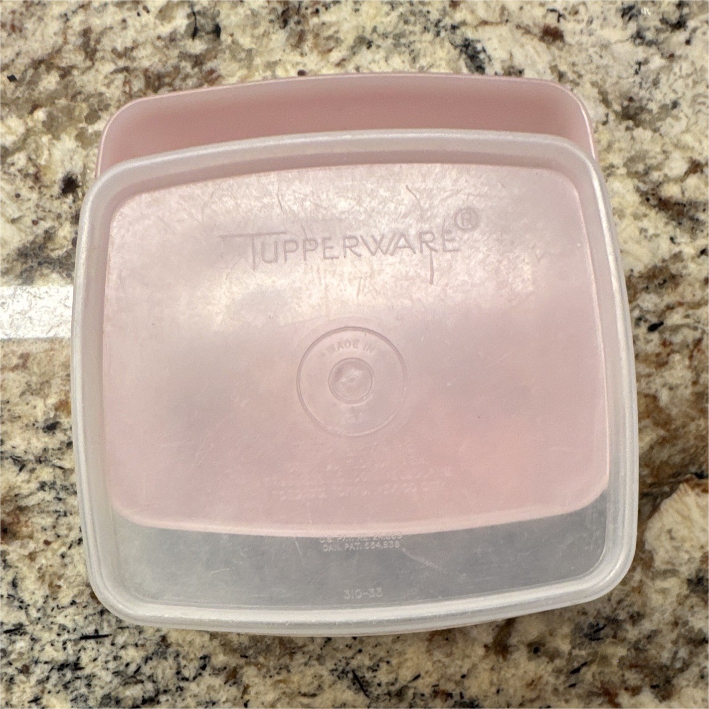 Tupperware 1 pt Pink Rectangular Food Storage Container Snap Lid Vintage 310-32