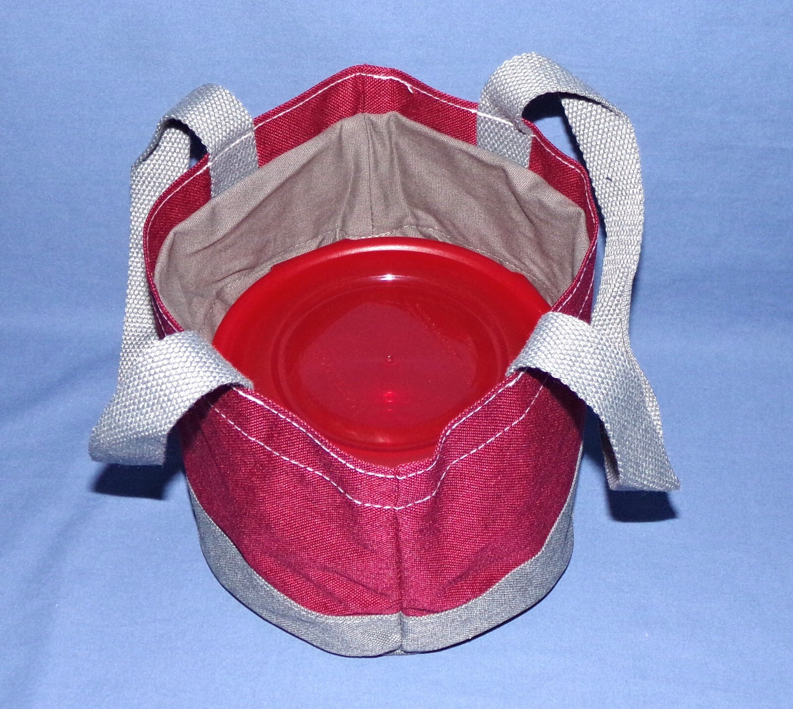 Lock & Lock Red Classic 32oz Bowl with a Red & Grey Mini Tote/Bag All New