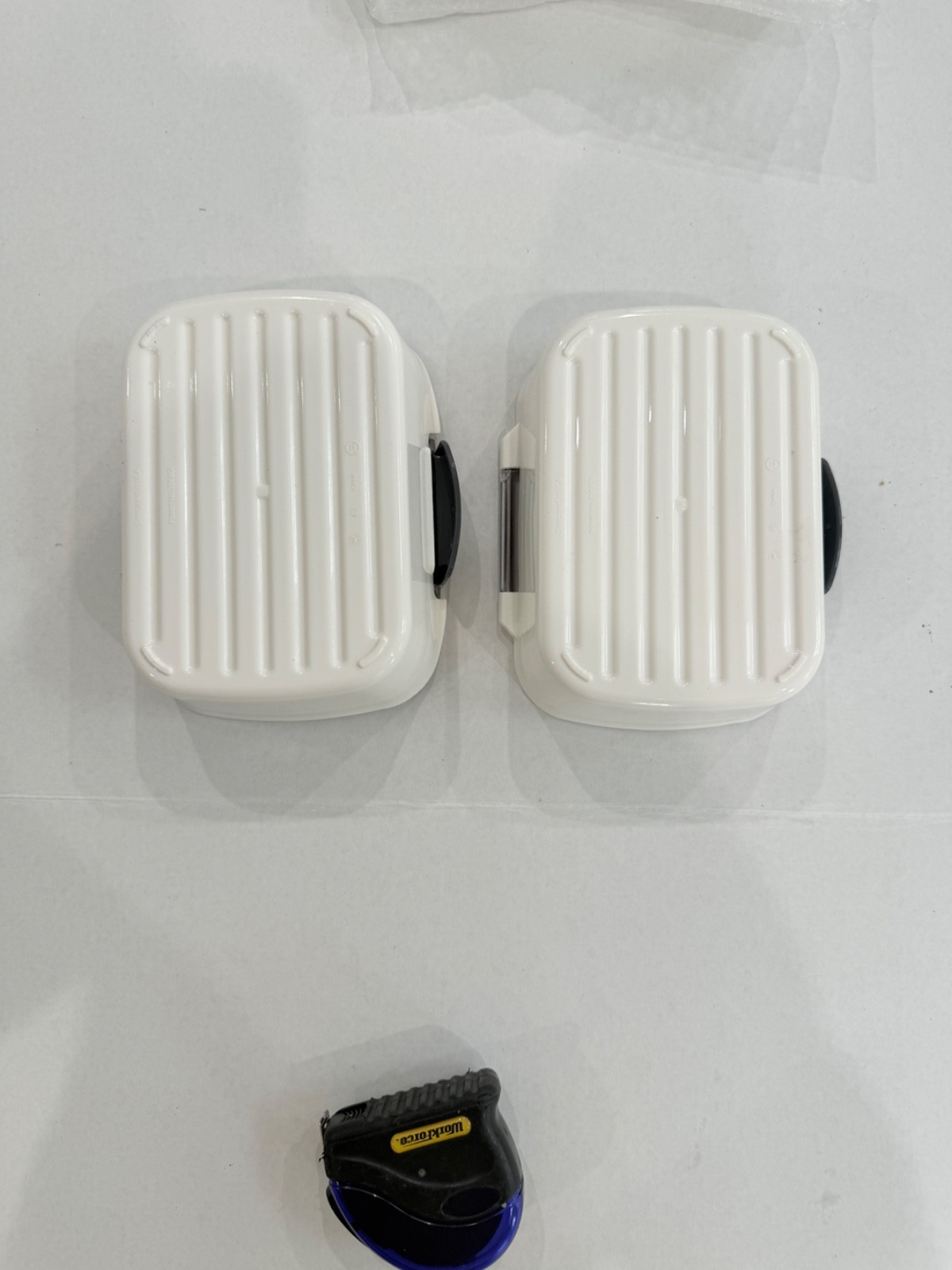 Set of 3 Rectangular Plastic Food Storage Container Lids – Gray Gasket Snap Lock