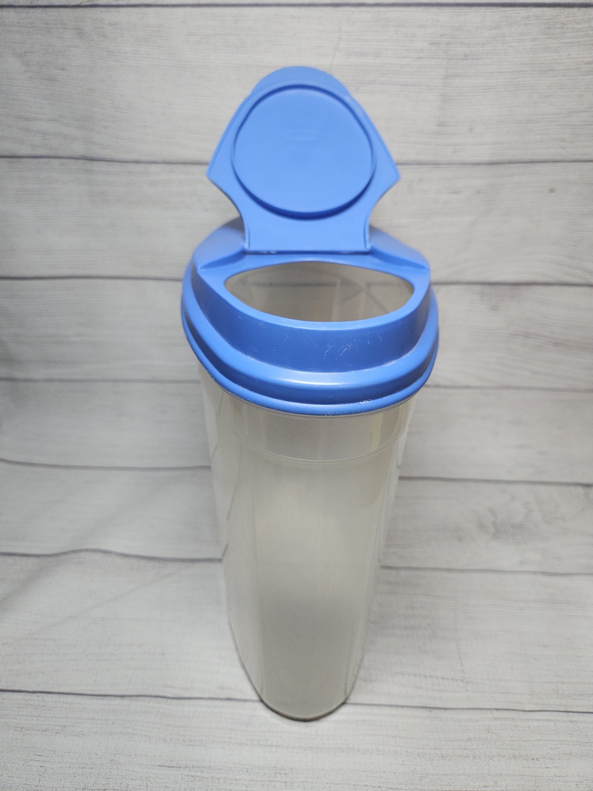 Vtg Rubbermaid Servin Saver Cereal Storage Container 1.5 Gallon BLUE w EZ Lid #5