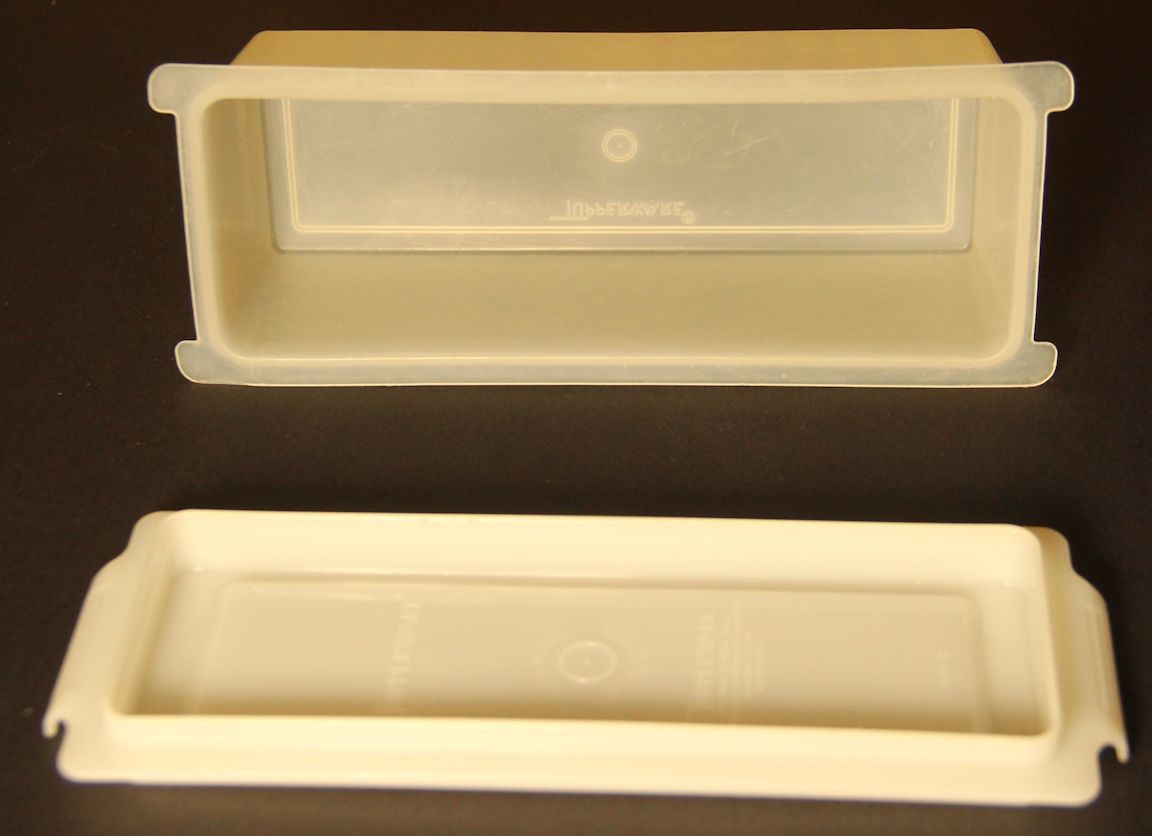 Vtg Tupperware Sheer 1/4-Pound (1 Stick) Butter Dish and Lid (636-12 / 637-11)