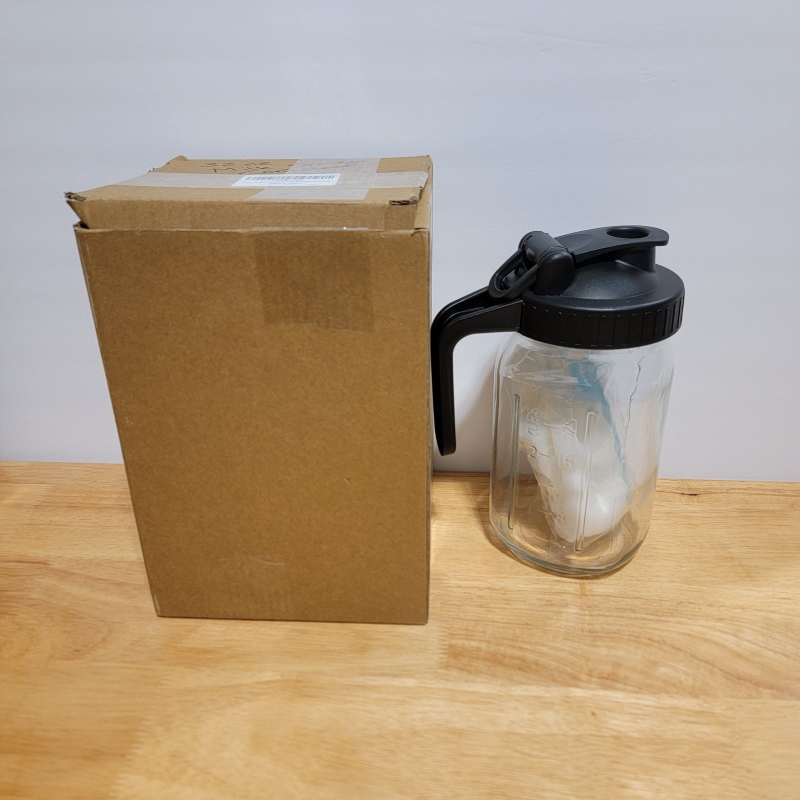 AsstarJTK 32oz Glass Milk Storage Container