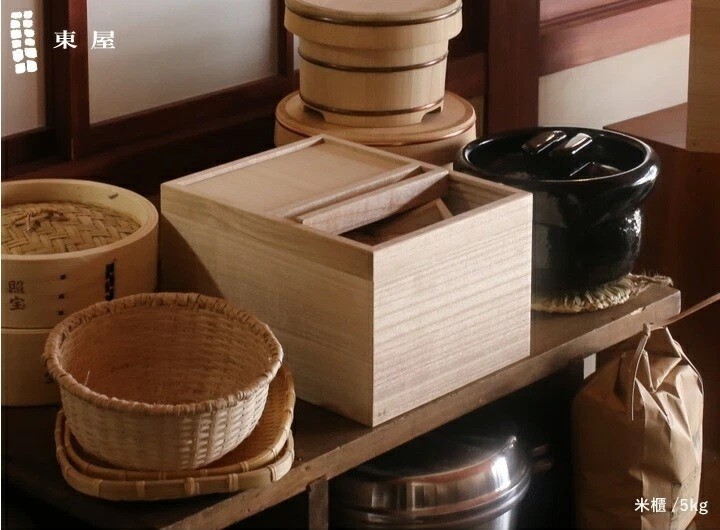 Paulownia wood rice box for 5kg Azumaya with 1 go measure Made in Japan New!!!