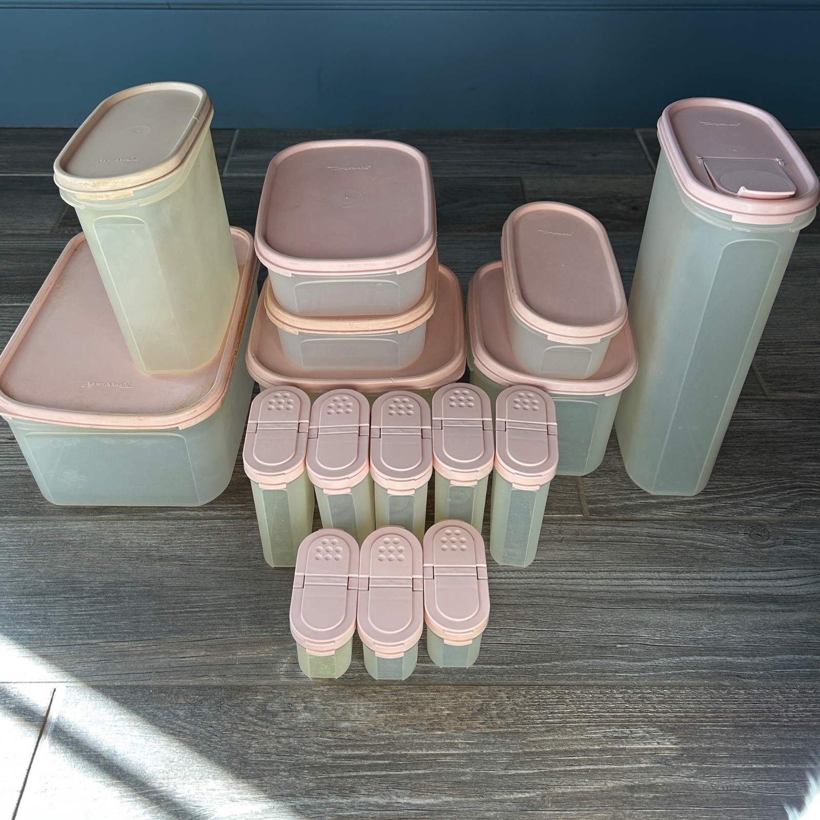 Vintage Tupperware Pink Modular Mates 8 Piece Spice Set Food Storage Containers