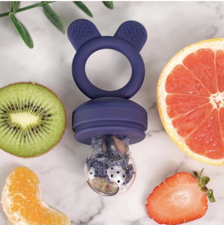 Bessentials Baby Food, Fresh Fruit Food Feeder – 2 Pack Dark Red & Navy Blue