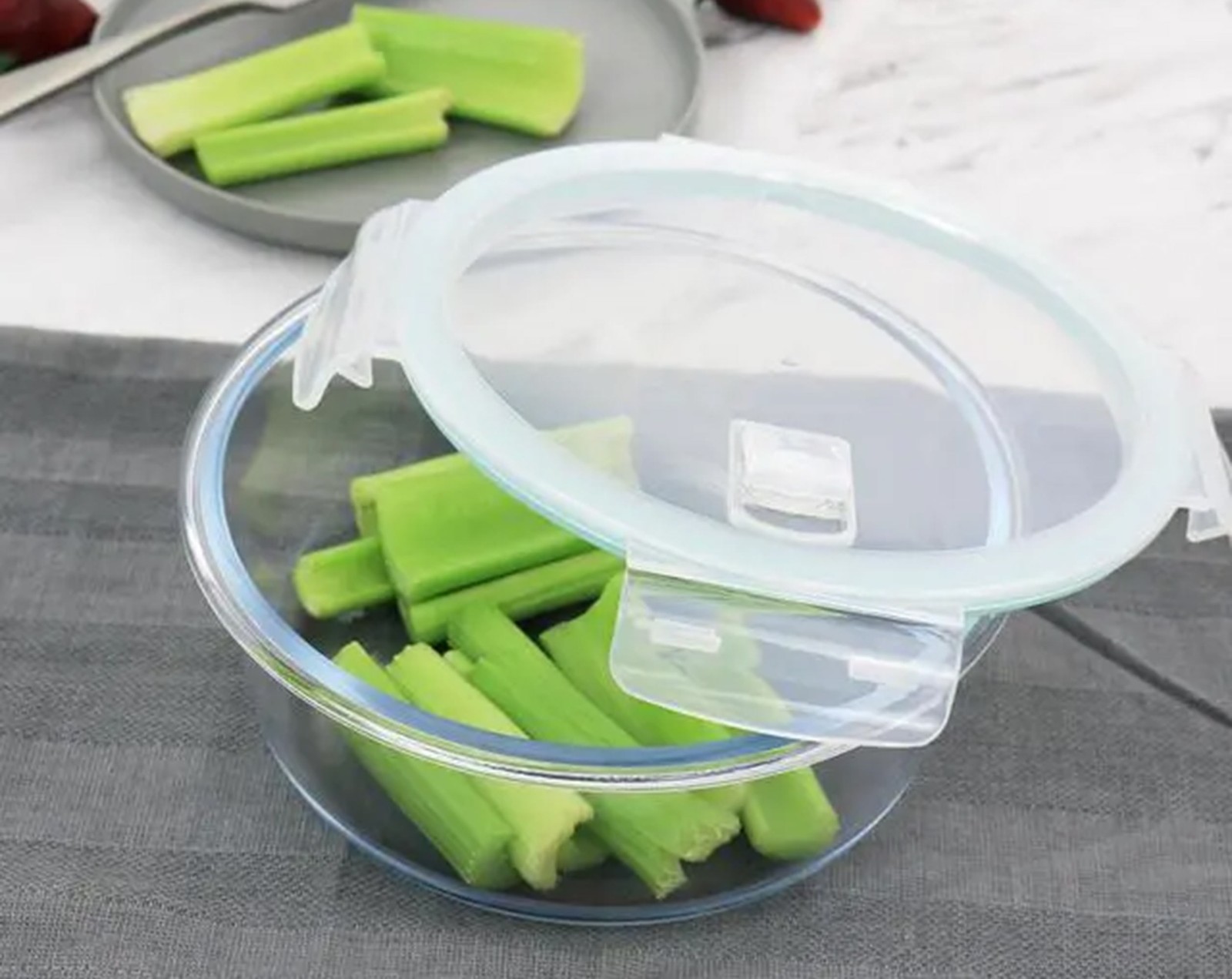 Martha Stewart Glass Food Storage Container with Lid 44 oz