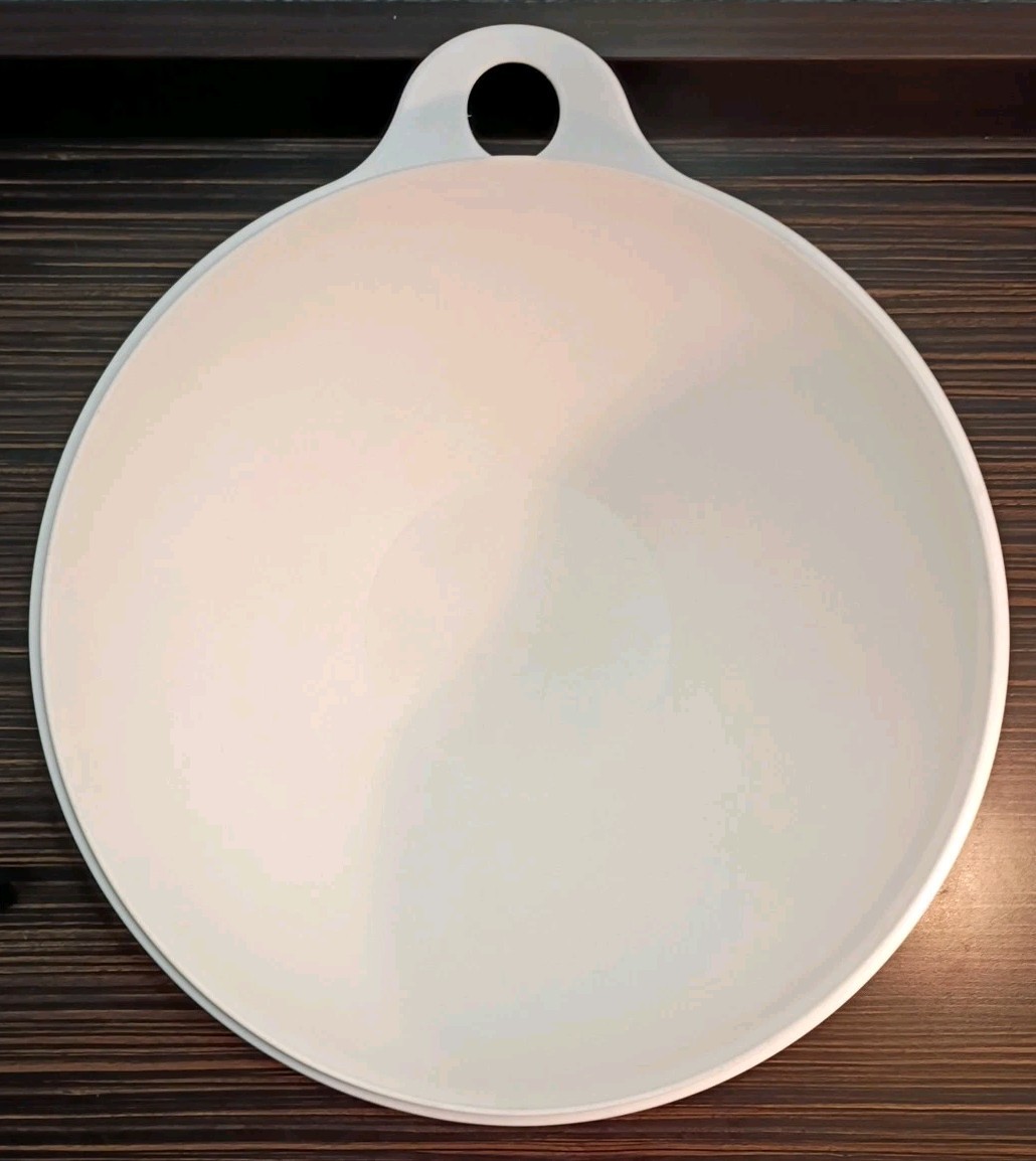 Large White Tupperware Bowl – 32 Cups / 7.8L – 2539B3-NICE-