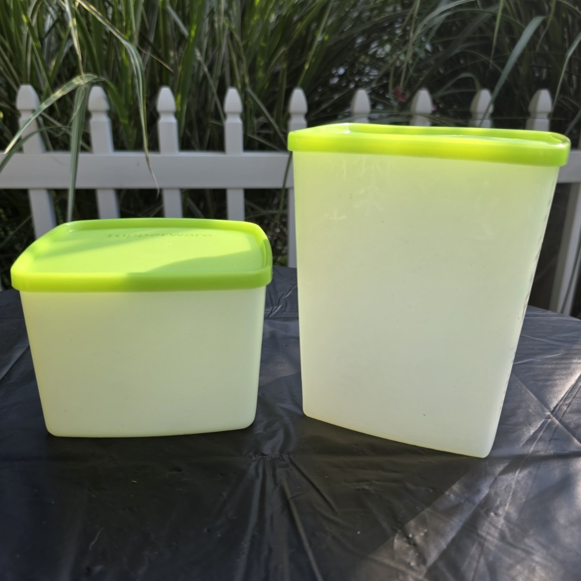 Tupperware 1.1L Square White Plastic Containers Green Snap Lids Set of 2