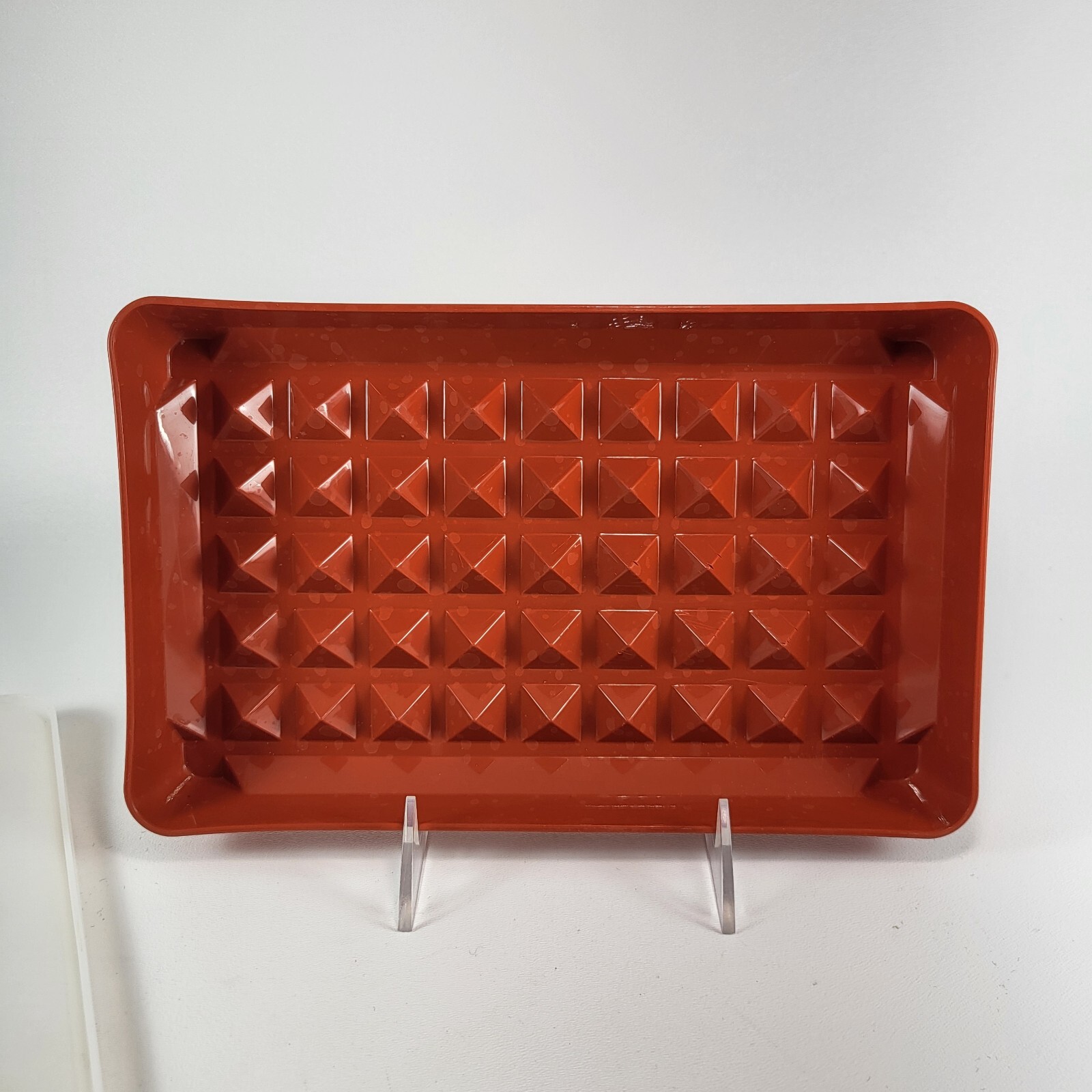 Tupperware 1292 Paprika Container For Deli Meat Hot Dog Bacon Keeper Vintage