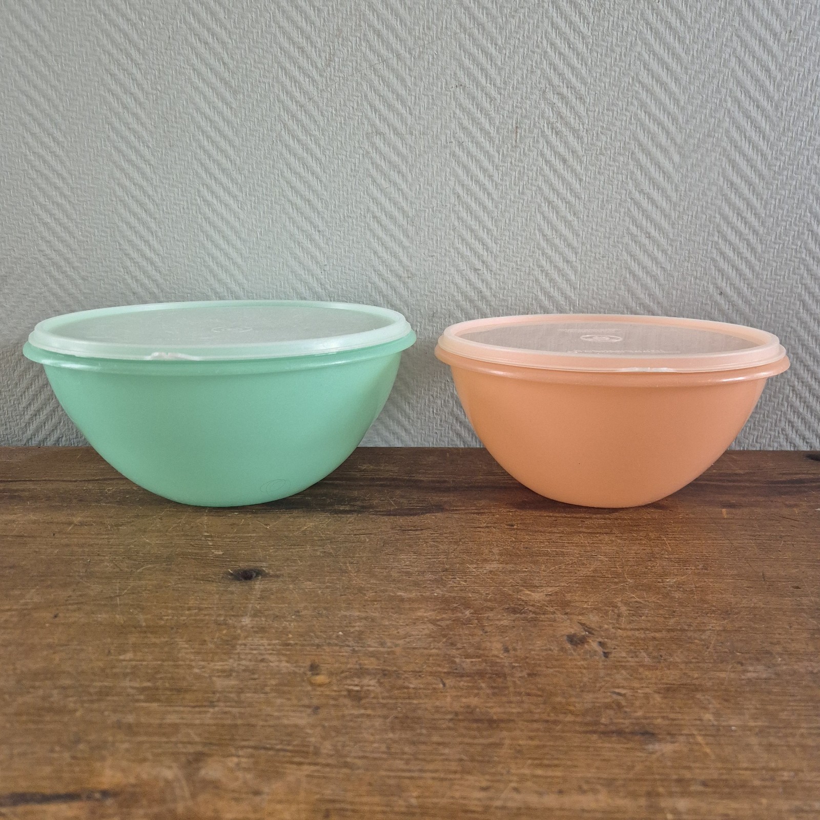 Vintage Tupperware Bowl Set, Pastel Trays Bowls