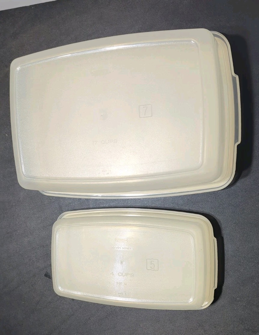 Vintage Rubbermaid Servin’ Saver Containers w/ Almond Lids 16 Pc Set