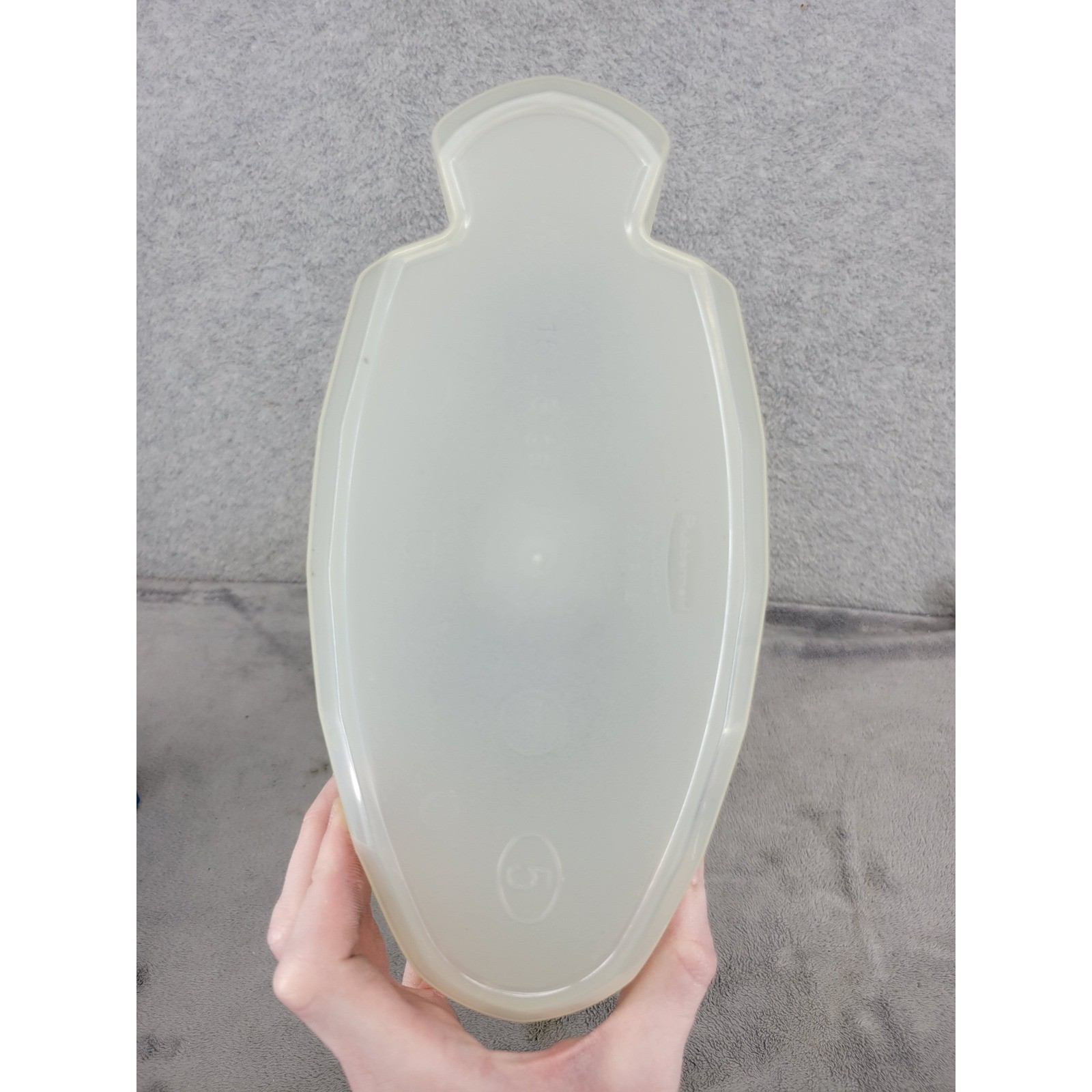 Rubbermaid Cereal Keeper Dry Food Storage Container Clear Blue Flip Top 22 Cup