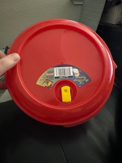 Regent Red 3Qt. Food Storage Container With Lid Party Supply New!!!!